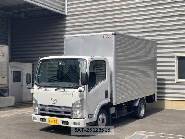 Mazda TITAN 2013-06 1082419-0