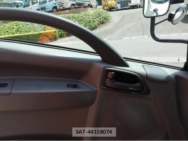 Mazda TITAN 2007-10 537440-12