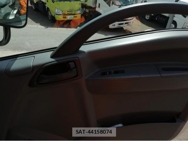 Mazda TITAN 2007-10 537440-16