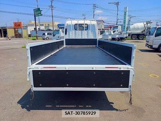 Mazda TITAN 2020-02 963984-4
