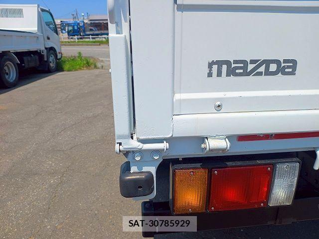 Mazda TITAN 2020-02 963984-11