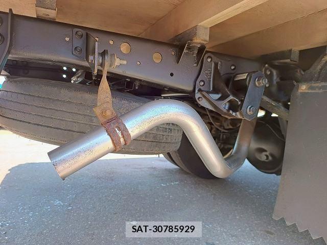 Mazda TITAN 2020-02 963984-16
