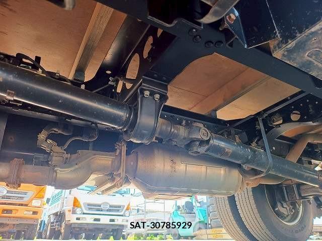 Mazda TITAN 2020-02 963984-18