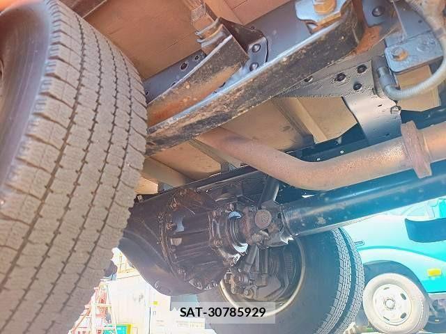 Mazda TITAN 2020-02 963984-22