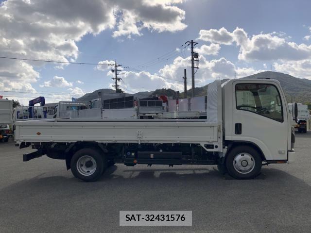 Mazda TITAN 2020-04 537429-16