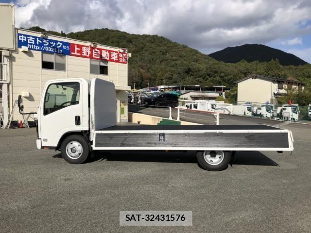 Mazda TITAN 2020-04 537429-19