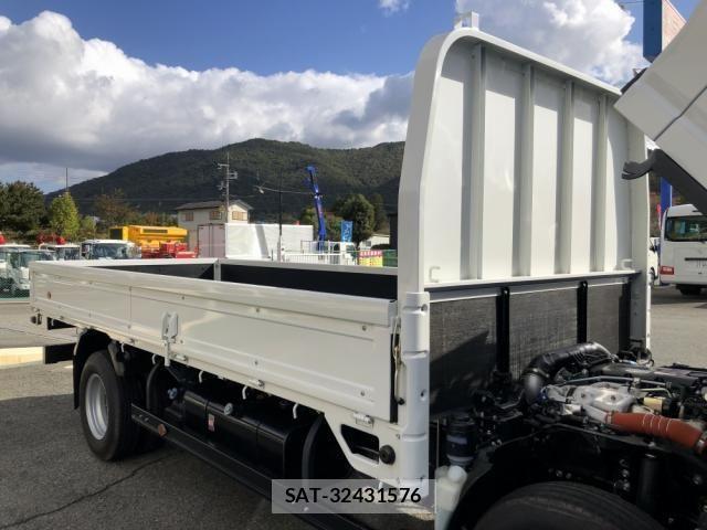 Mazda TITAN 2020-04 537429-20