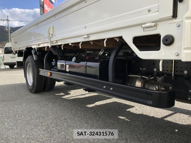 Mazda TITAN 2020-04 537429-24