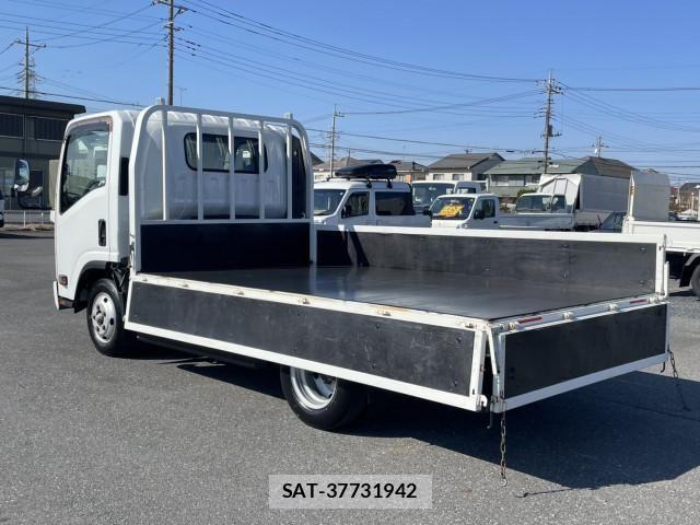 Mazda TITAN 2019-01 817104-11