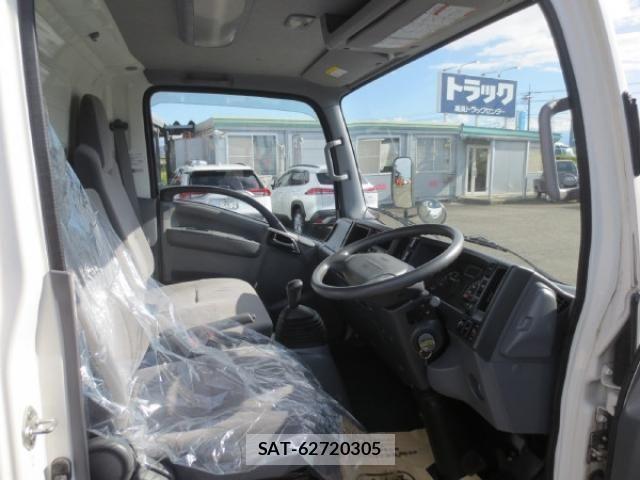 Mazda TITAN 2020-07 537443-13