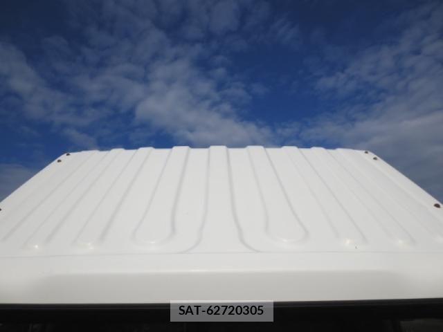 Mazda TITAN 2020-07 537443-16