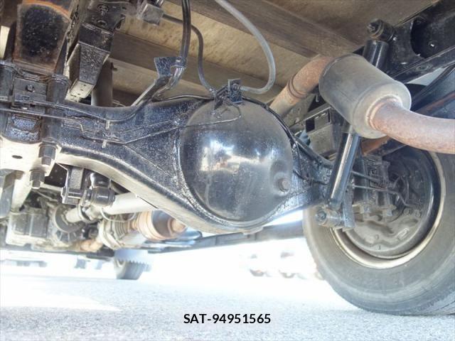 Mazda TITAN 2005-12 409681-12