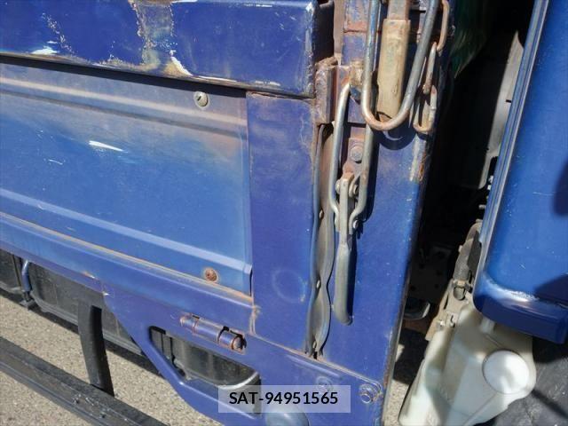 Mazda TITAN 2005-12 409681-26