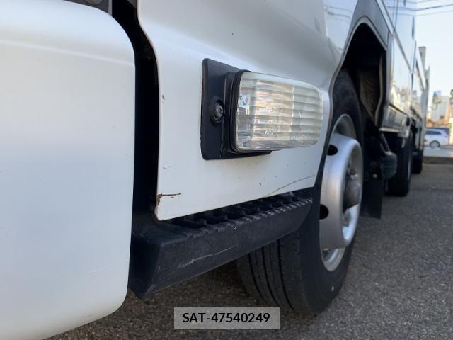 Mazda TITAN 2013-03 1664776-24