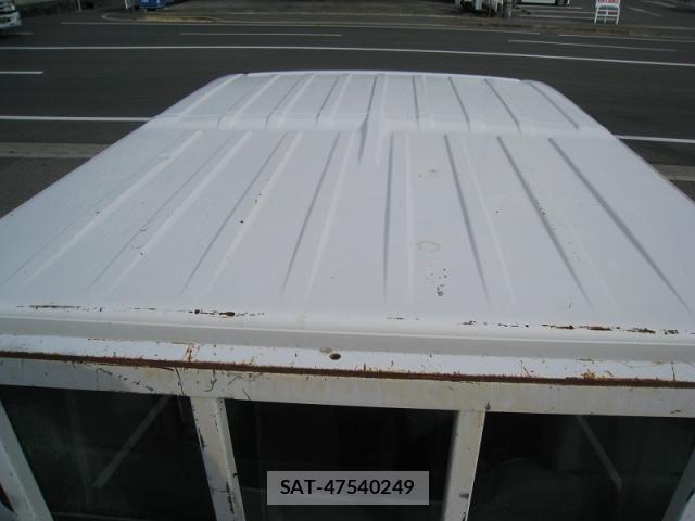 Mazda TITAN 2013-03 1664776-7