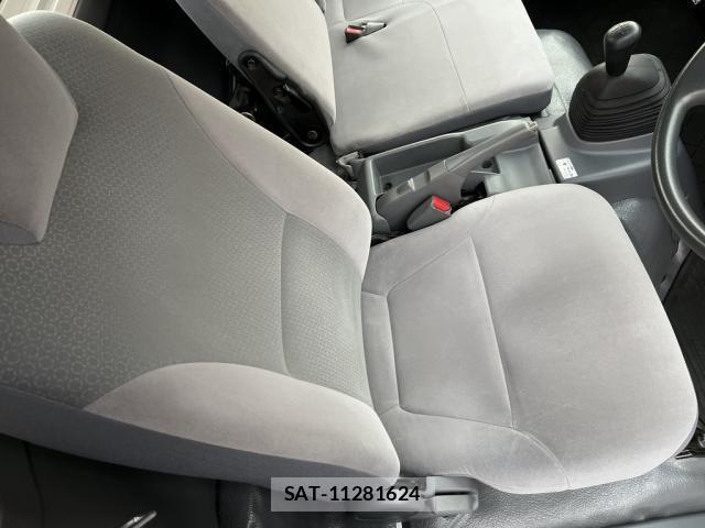 Mazda TITAN 2015-12 1695333-10