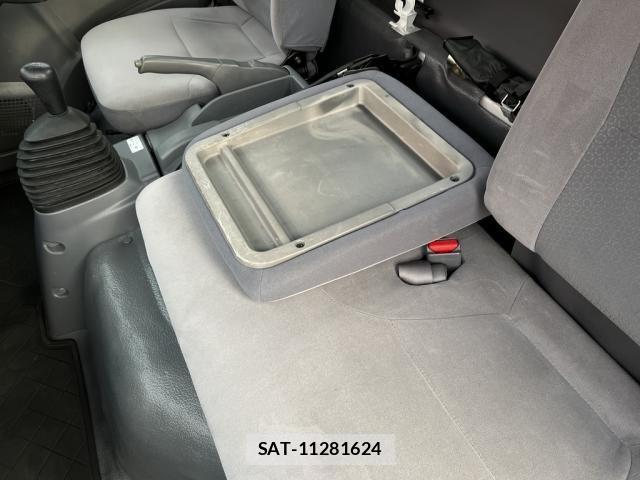 Mazda TITAN 2015-12 1695333-12
