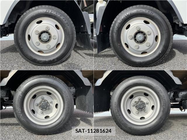 Mazda TITAN 2015-12 1695333-26