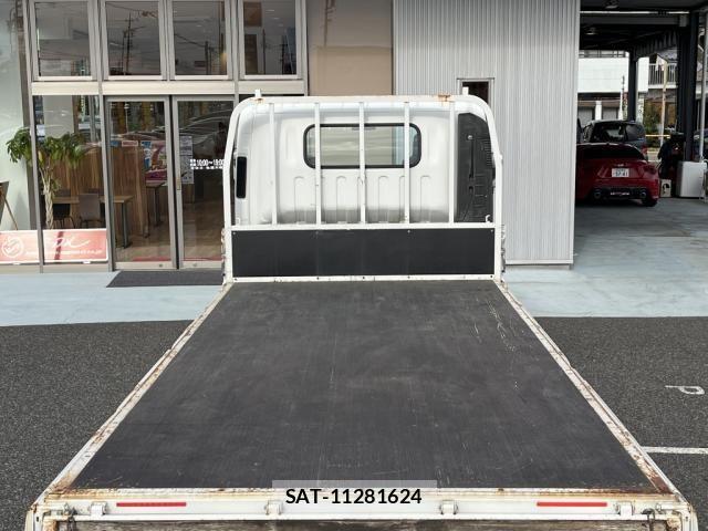 Mazda TITAN 2015-12 1695333-7