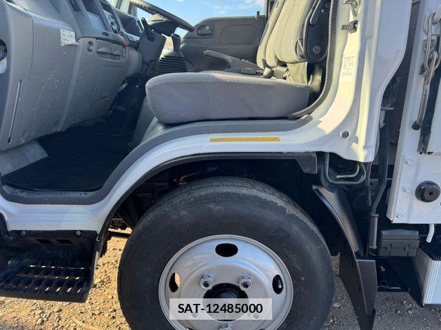 Mazda TITAN 2015-06 1718399-20