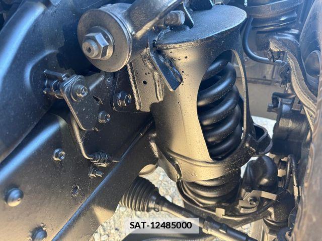 Mazda TITAN 2015-06 1718399-25