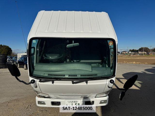 Mazda TITAN 2015-06 1718399-27