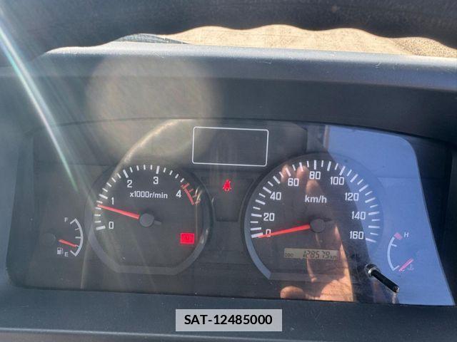Mazda TITAN 2015-06 1718399-5