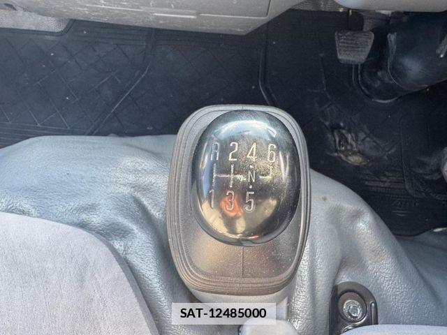 Mazda TITAN 2015-06 1718399-7