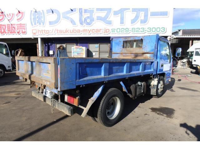 Mazda TITAN 2016-11 2018247-4