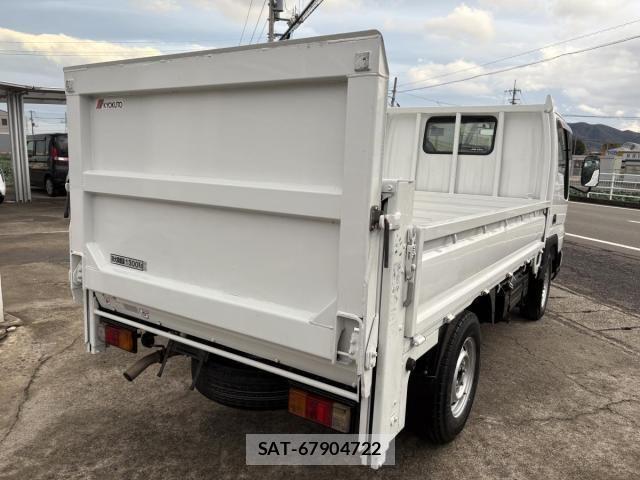 Mazda TITAN 2010-10 2086018-2