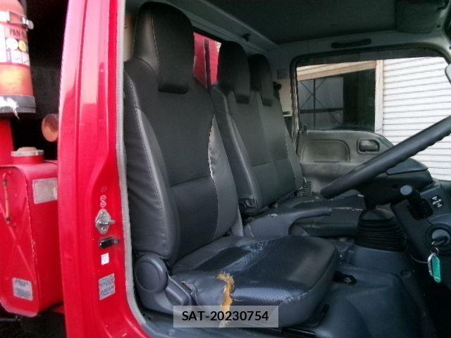 Mazda TITAN 2009-03 2102156-21