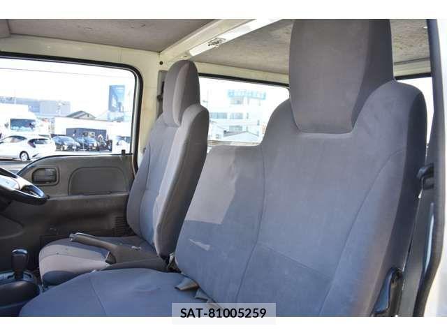 Mazda TITAN 2011-09 2317501-7