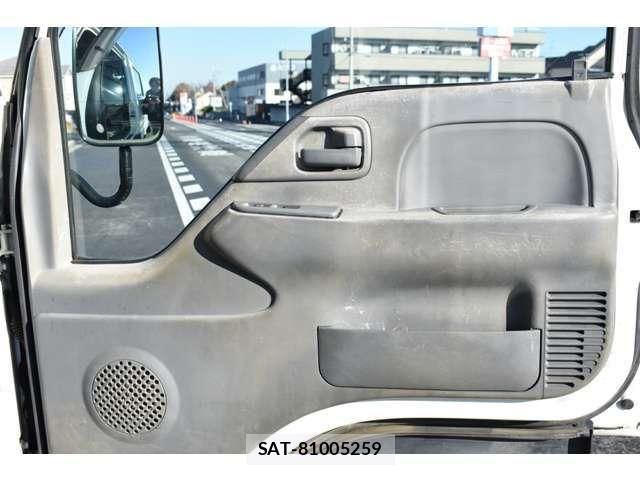 Mazda TITAN 2011-09 2317501-8