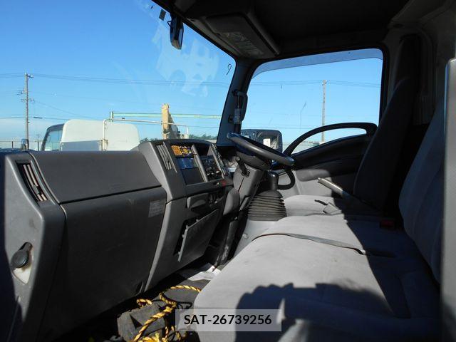 Mazda TITAN 2017-11 2355102-10