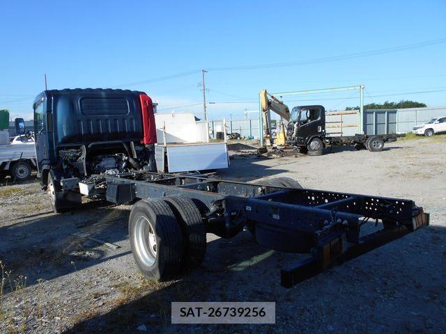 Mazda TITAN 2017-11 2355102-1