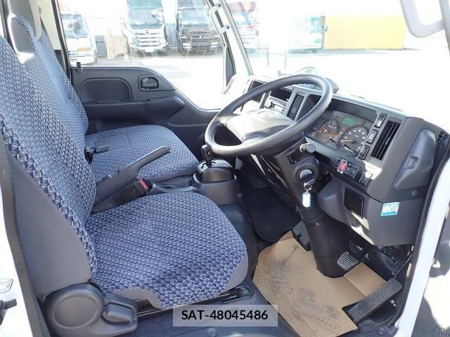Mazda TITAN 2021-11 2488300-12