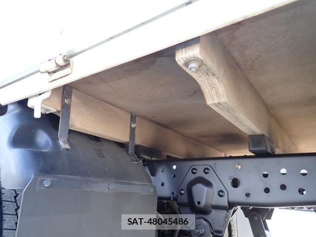 Mazda TITAN 2021-11 2488300-19