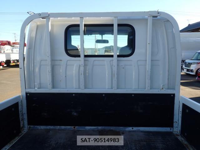Mazda TITAN 2020-05 2679158-23