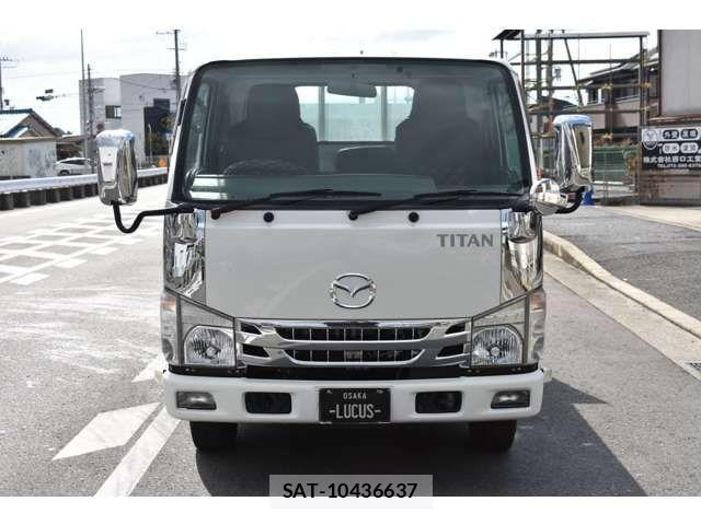 Mazda TITAN 2021-03 3415324-2