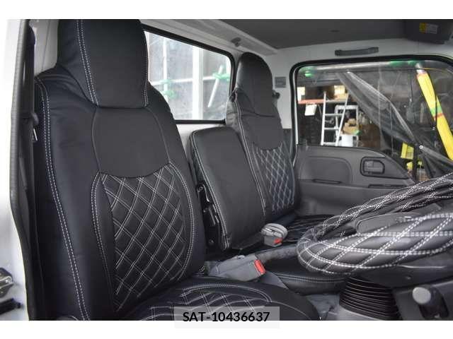 Mazda TITAN 2021-03 3415324-5