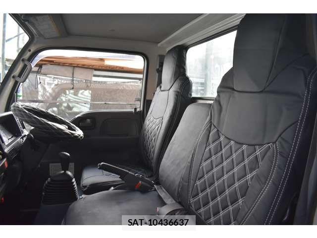 Mazda TITAN 2021-03 3415324-6