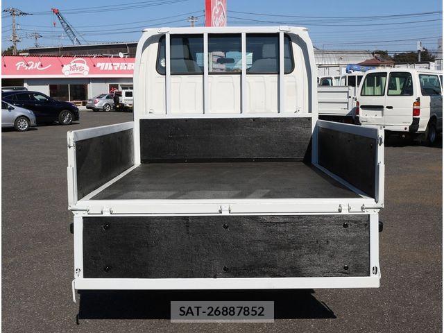 Mazda TITAN 2013-09 3389702-9