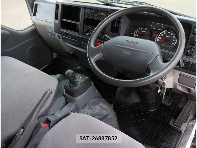 Mazda TITAN 2013-09 3389702-1