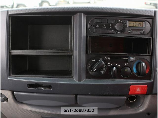 Mazda TITAN 2013-09 3389702-25