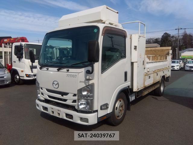 Mazda TITAN 2016-12 3778593-0