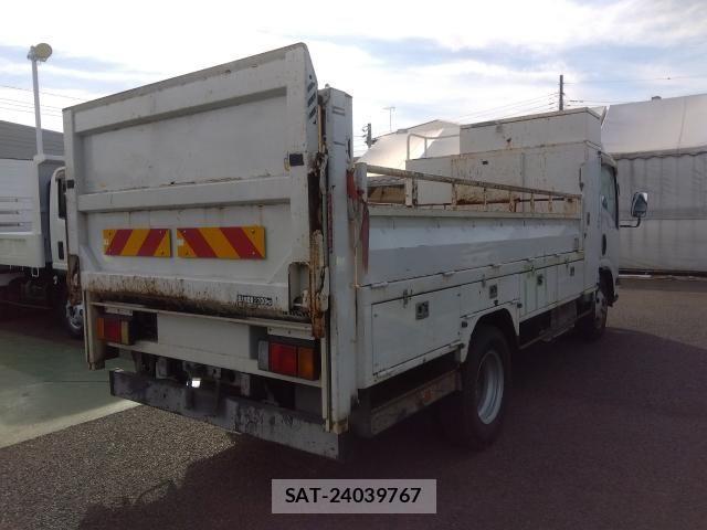Mazda TITAN 2016-12 3778593-1