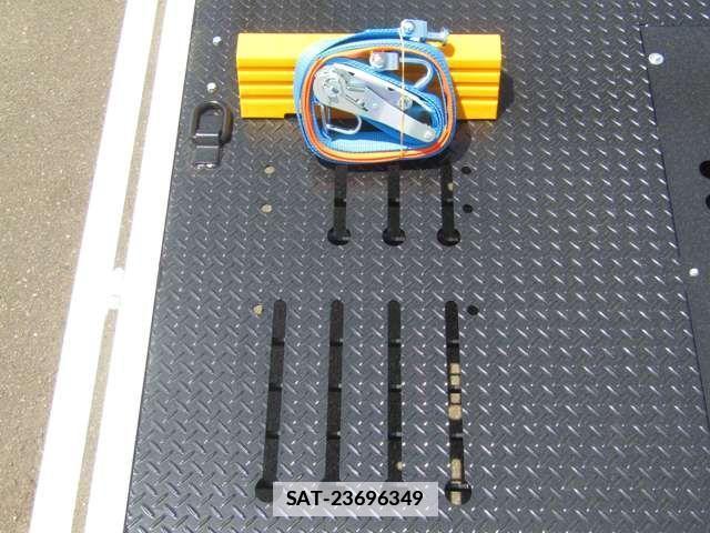 Mazda TITAN 2025-12 3778573-13
