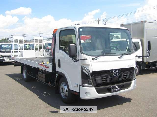 Mazda TITAN 2025-12 3778573-2