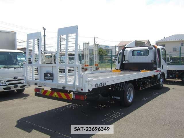Mazda TITAN 2025-12 3778573-4