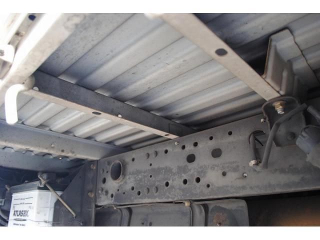 Mazda TITAN 2004-09 3847289-18